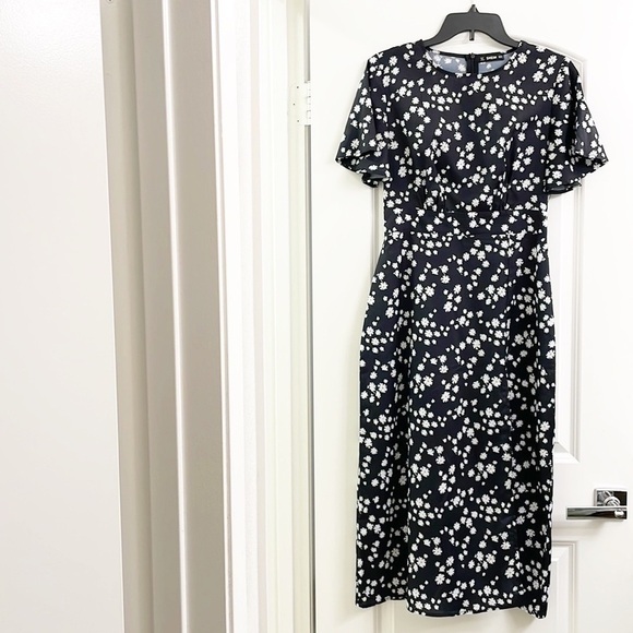 SHEIN black daisy print midi dress with slit - Picture 1 of 6